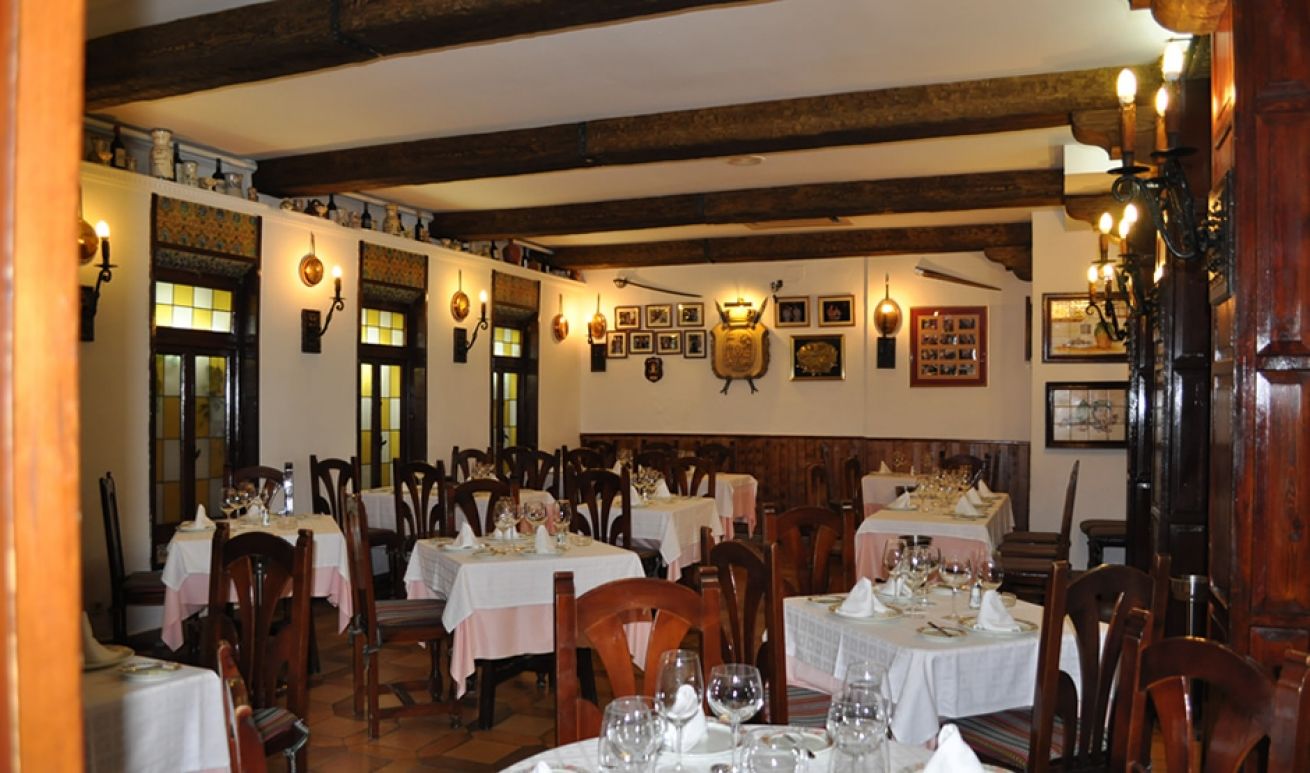Casual Don Juan Tenorio Sevilla Exterior foto