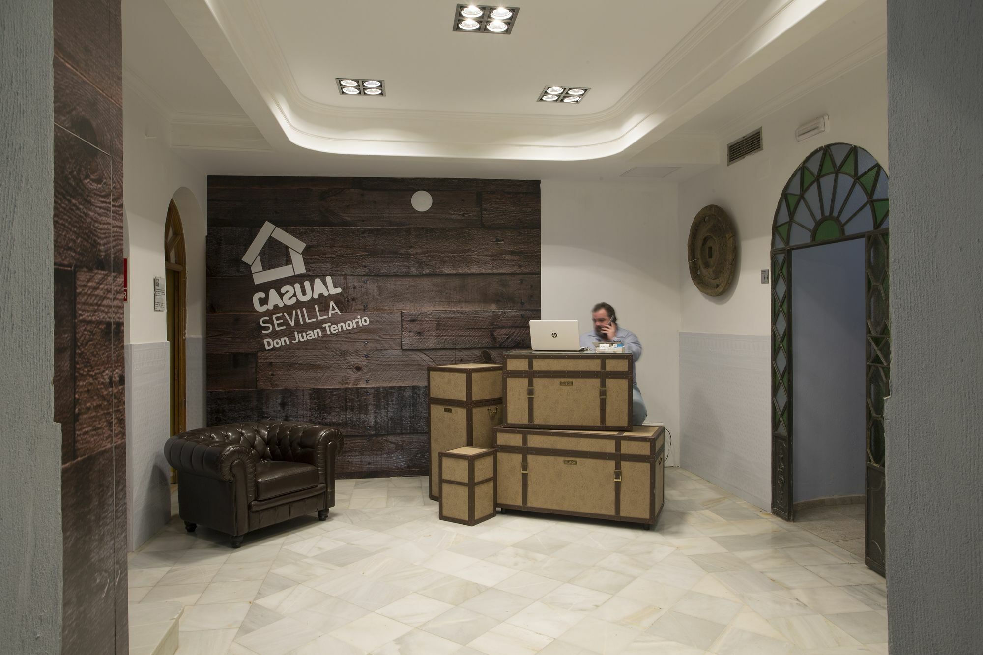 Casual Don Juan Tenorio Sevilla Exterior foto